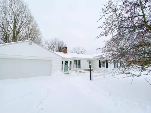 107 High St, Laingsburg, MI 48848