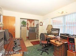 214 Silver Lake Ter, Palatka, FL 32177