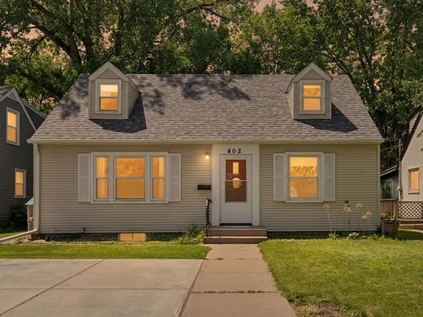 402 Jefferson Ave S, Hopkins, MN 55343