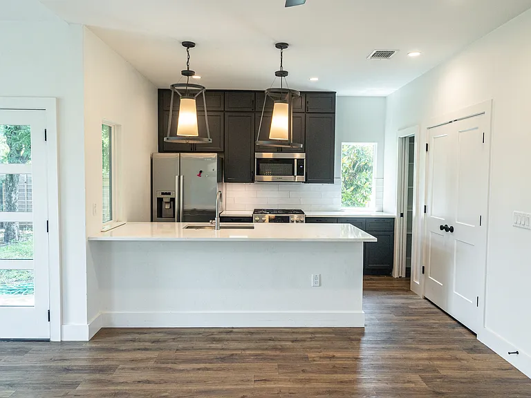 1711 Tillery St — Photo 9