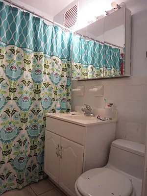 Rented by Apartments by Us | media 12