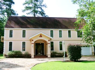 1210 Crescent Dr, Elizabeth City, NC 27909