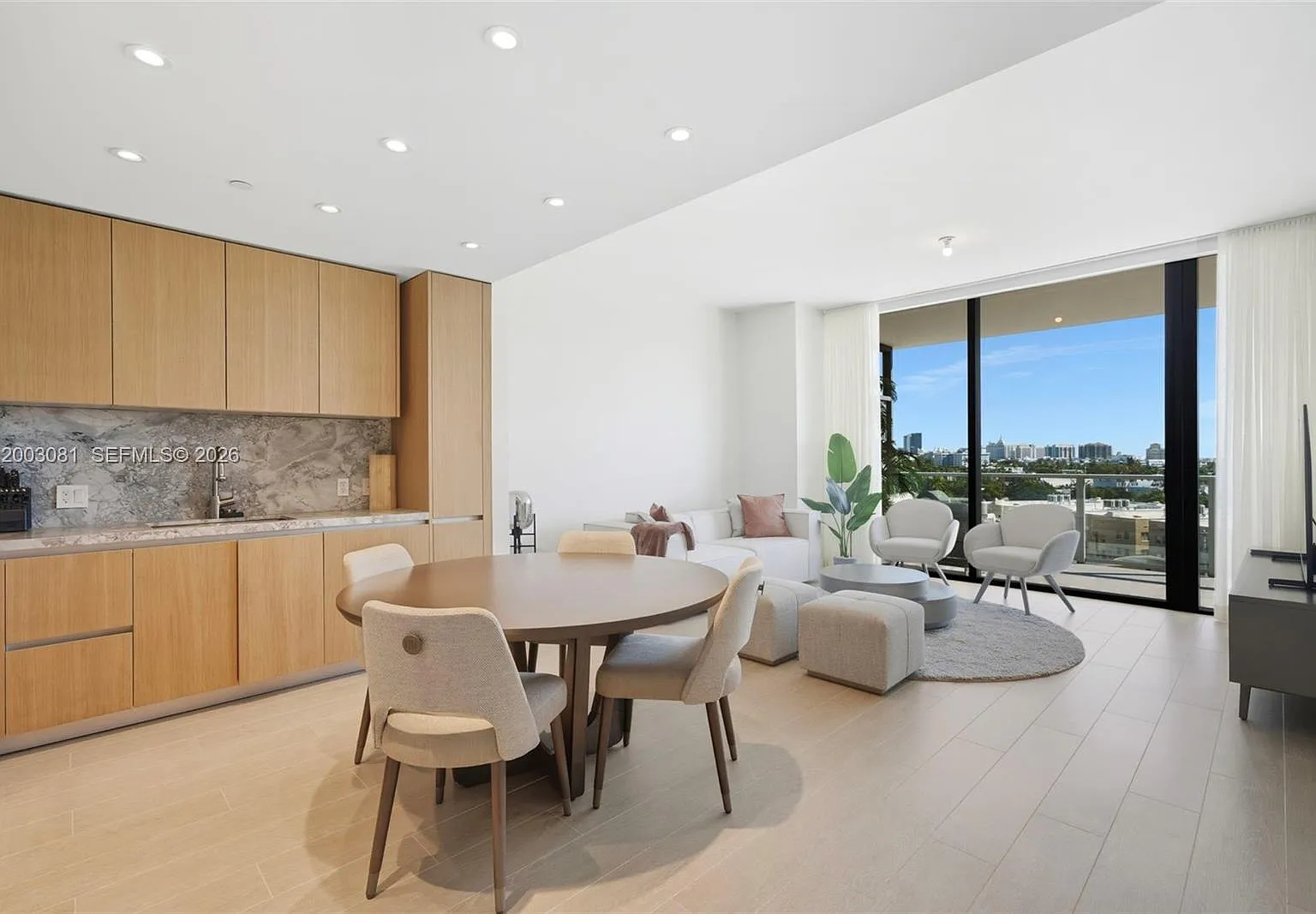 1 bed, 1.5 bath, 732 sqft, $7,500 — Photo 1