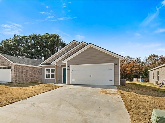 3rd image of 880 Snyder Springs Loop