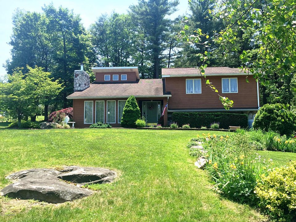 1st image of 110 Oriole Dr