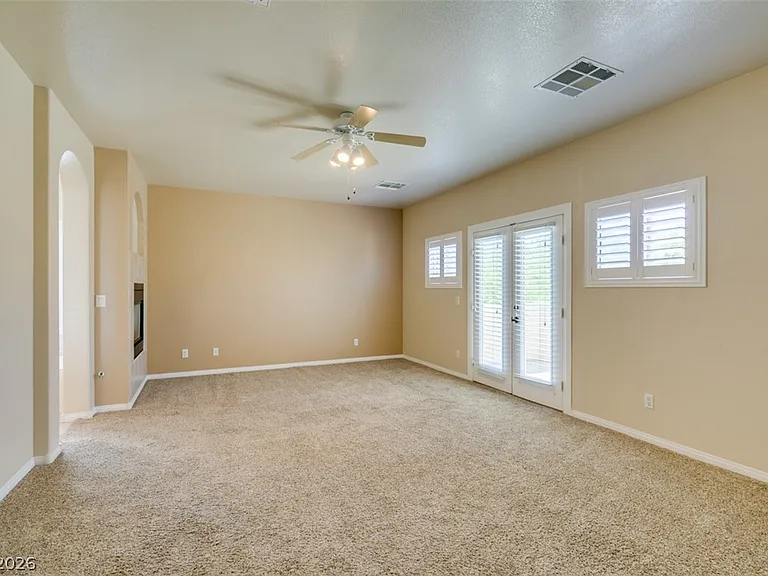 2598 Mizzoni Cir — Photo 18