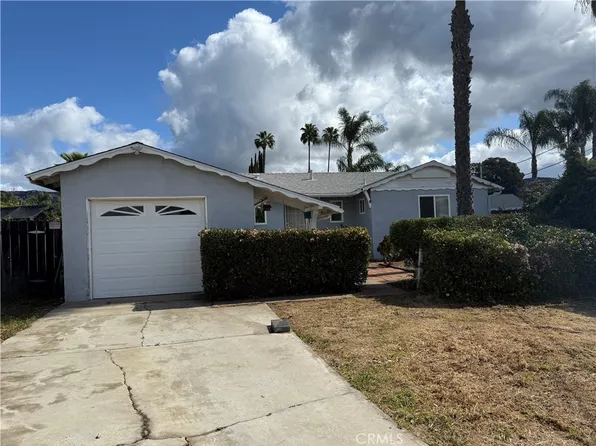 1126 Kings Rd, Escondido, CA 92027