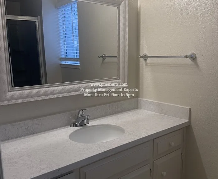9130 Cornwall Dr — Photo 10