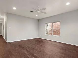 1925 S 17th St #1, Waco, TX 76706