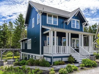 76 Horseshoe Lane, Pacific Beach, WA, 98571