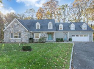 71 Haviland Rd, Stamford, CT 06903