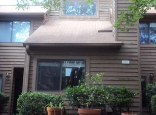 1602 Parkaire Xing, Marietta, GA 30068