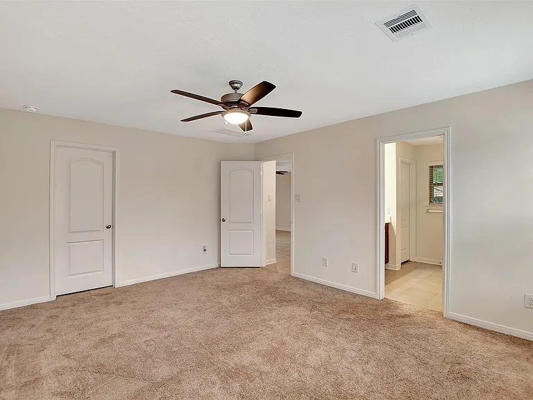 9403 Castillo Ct — Photo 25