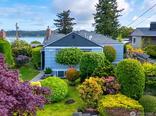 2010 9th St, Anacortes, WA 98221