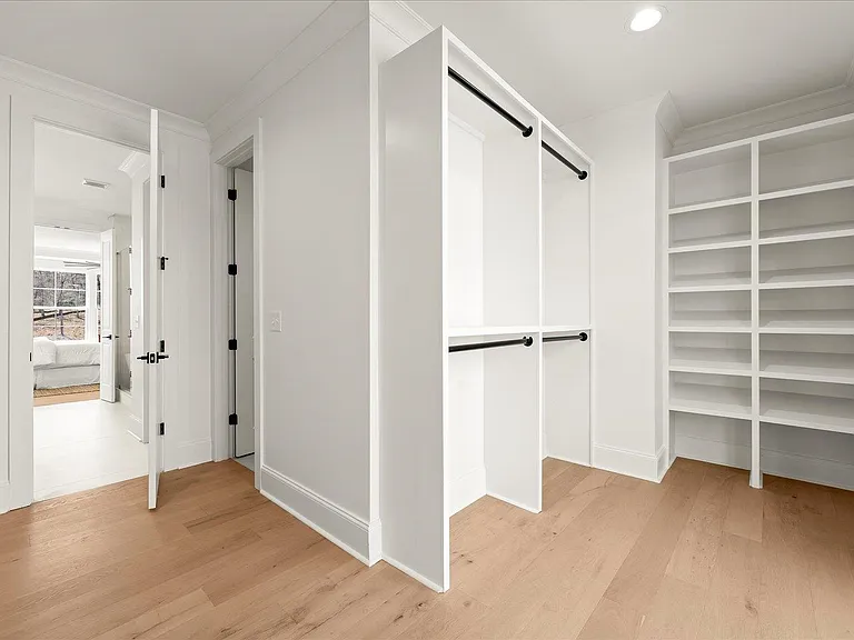 1270 Glen Eagle Dr — Photo 30