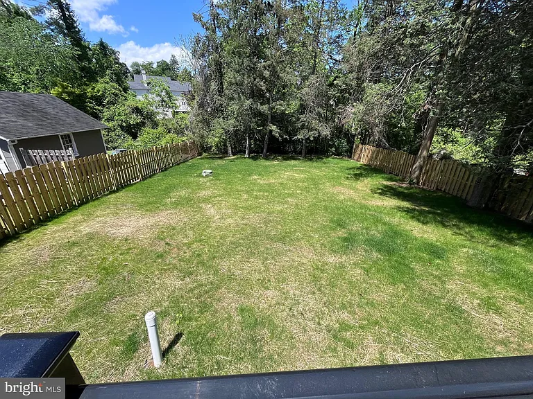 625 Conestoga Rd — Photo 26