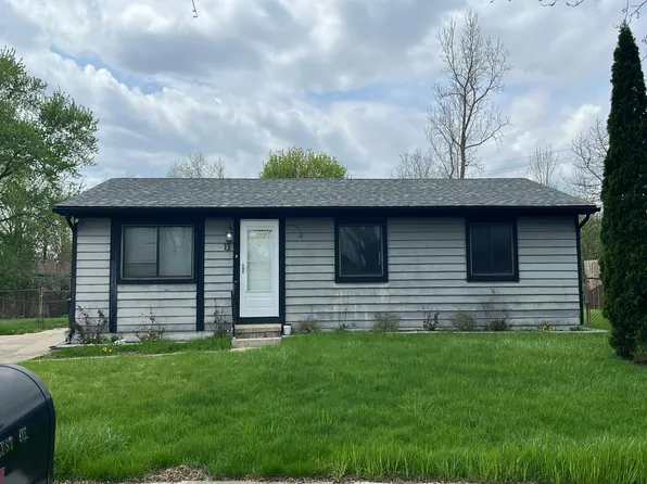 11 Faust Ct, Ann Arbor, MI 48108
