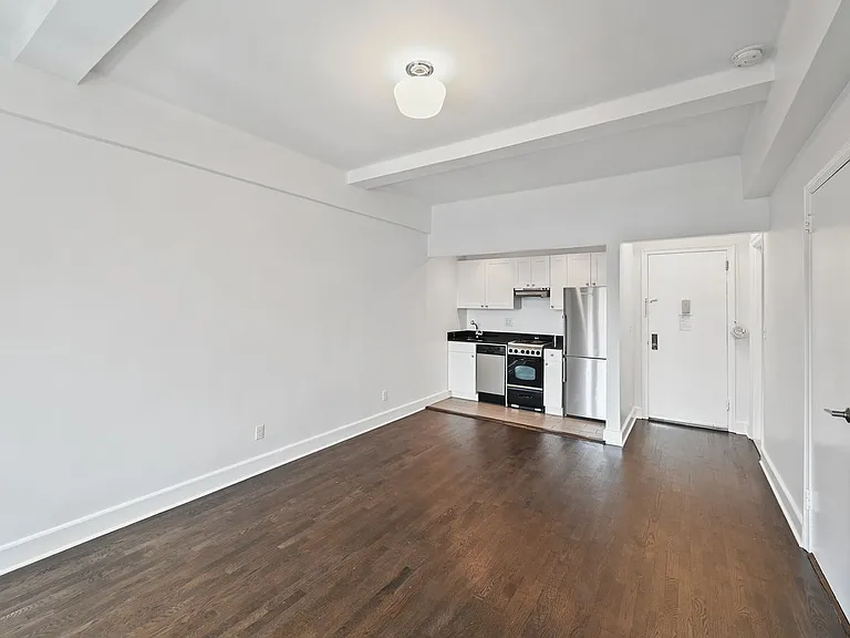24 5th Ave #1127 — Photo 6