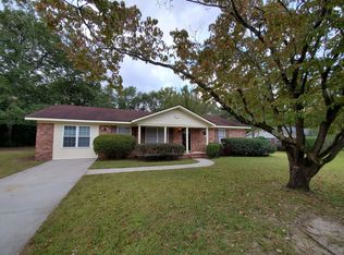 203 Wilburn Rd, Statesboro, GA 30458