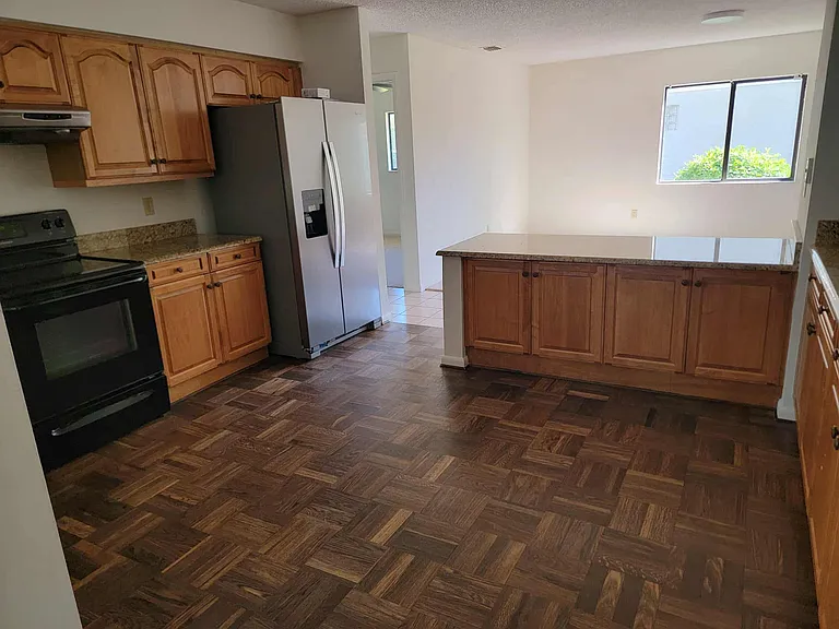 156 Beachway Dr — Photo 7