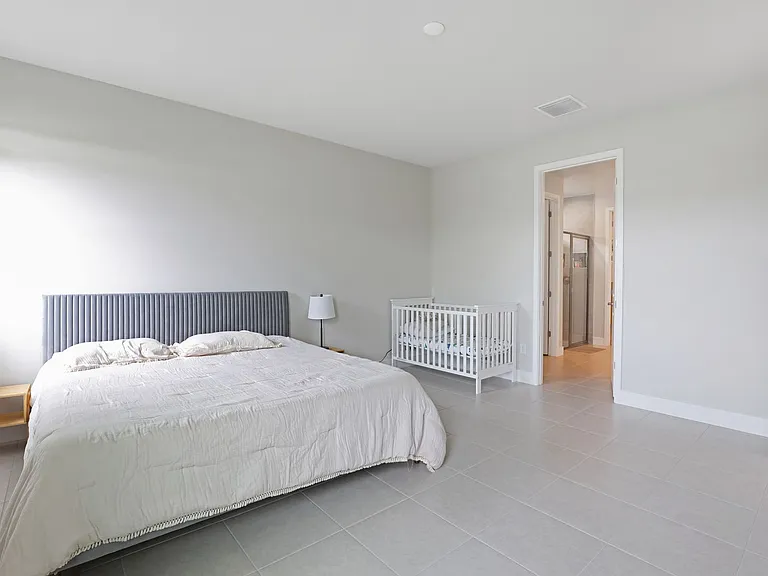 17982 Grand Prosperity Dr — Photo 25