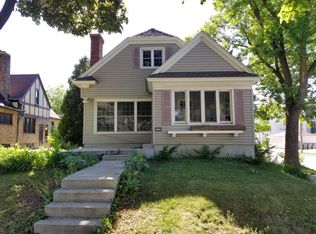 3285 N Cramer St, Milwaukee, WI 53211