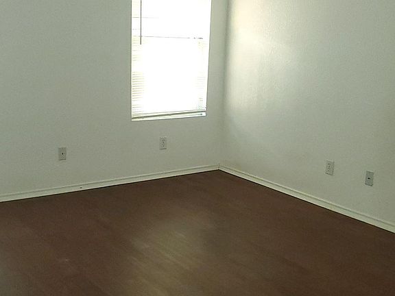 3rd image of 10110 Misty Plain Dr