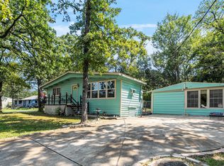 306 Dyer Cir, Mabank, TX 75156