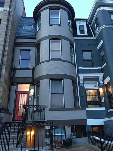 1459 Girard St NW #1 Photo 1