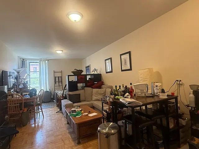 251 E 84th St #4C — Photo 1