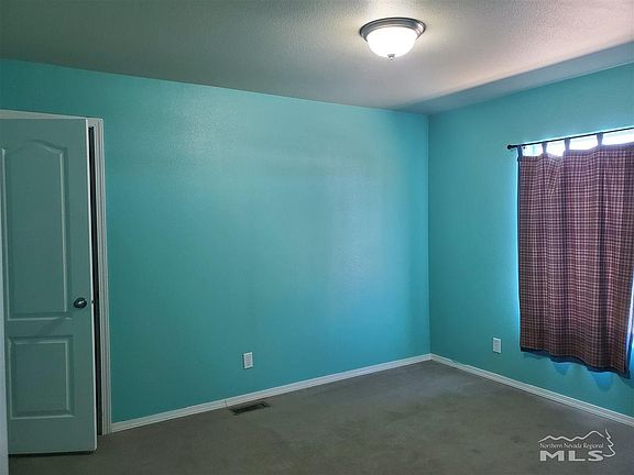 4th image of 2955 Truckee St