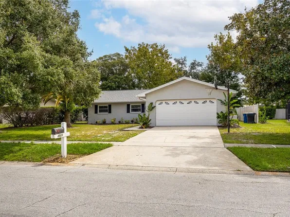 2523 Cypress Bend Dr W, Clearwater, FL 33761