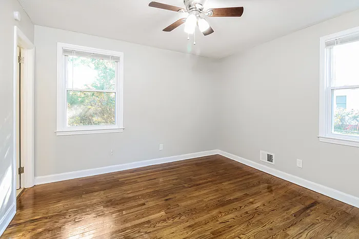 142 Dickert Dr — Photo 7