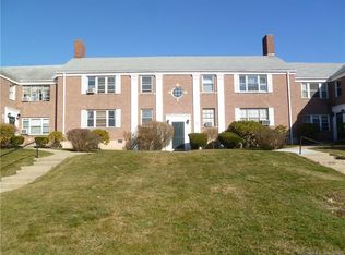 61 Seaton Rd APT 1, Stamford, CT 06902
