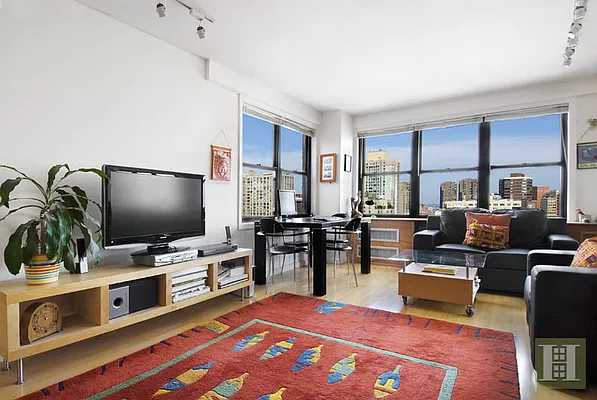Sold by Halstead Real Estate | media 5