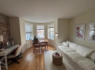 90 Saint Botolph St APT 4, Boston, MA 02116