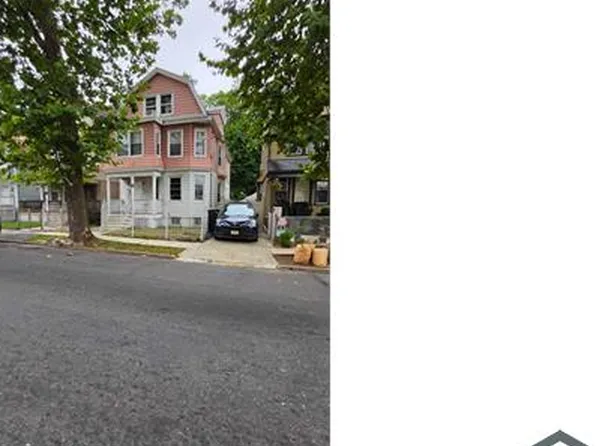 35 Coit St APT 1, Irvington, NJ 07111