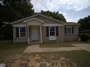 1110 Creekwood Dr, Perry, GA 31069