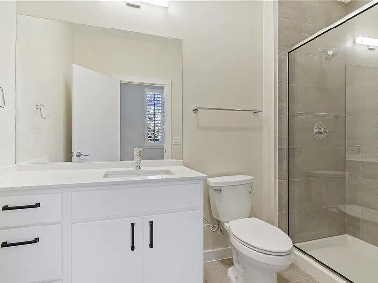 814 N Bluff Dr #76 — Photo 10