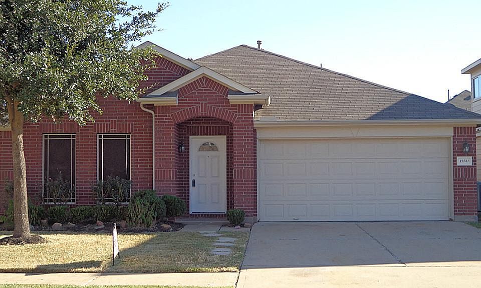 1st image of 19511 Rum River Ct