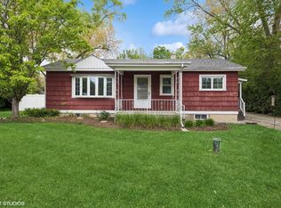 17W364 3rd St, Villa Park, IL 60181