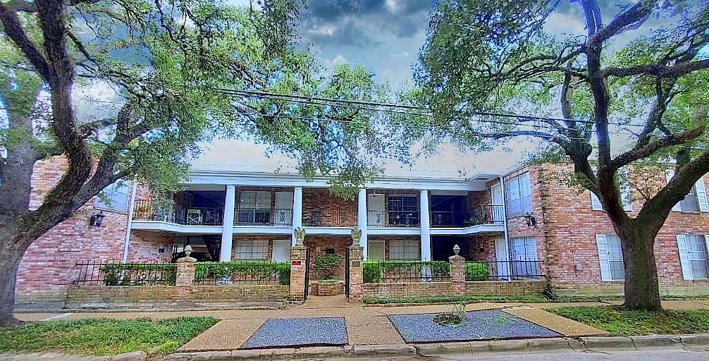 1 bed, 1.0 bath, 8000 sqft, $1,025 — Photo 1