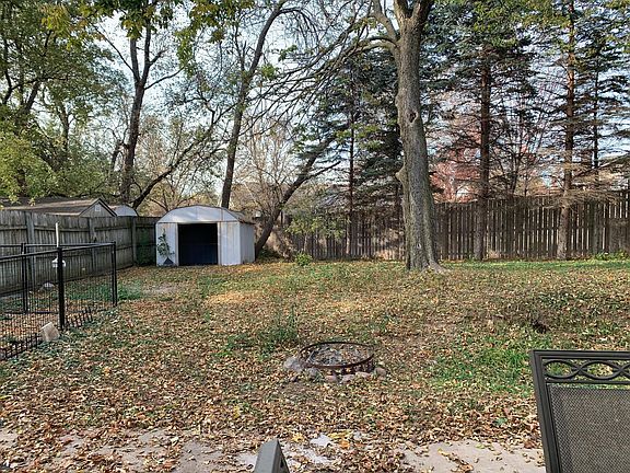3rd image of 3604 Gershwin Pl N