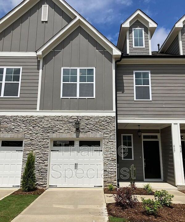 1st image of 617 Battleboro Dr