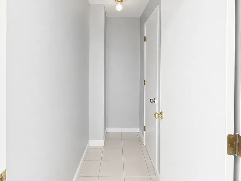 264 Union St — Photo 10