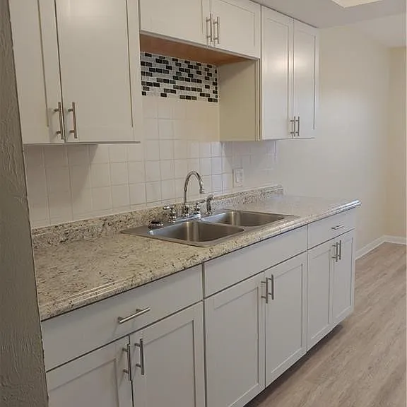 4705 SE 4th Pl #2 — Photo 9