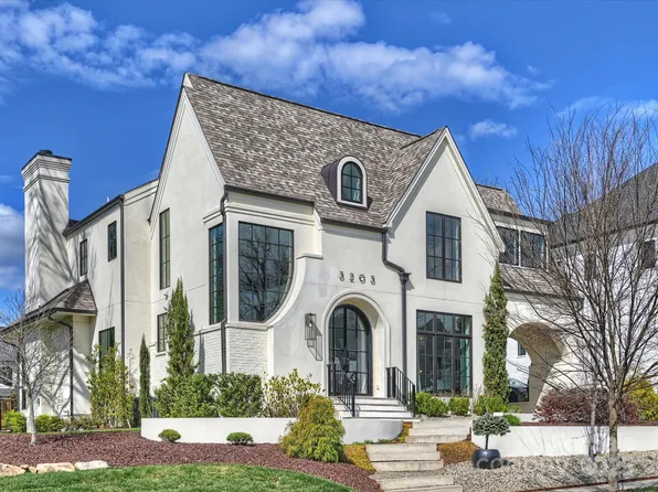 3203 Maymont Pl, Charlotte, NC 28205