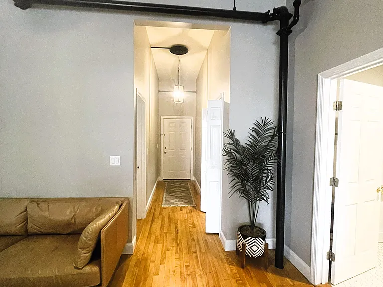 10 Franklin Ct #1 — Photo 9