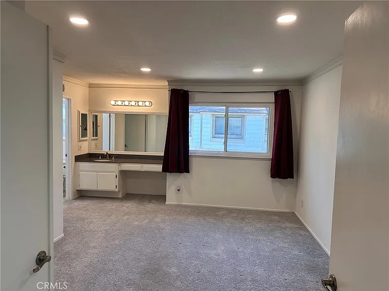 1031 S Palmetto Ave — Photo 14