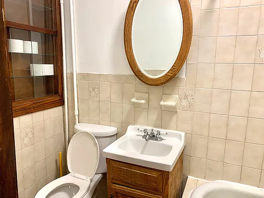 Rented by Daniel Gale Sotheby's International Realty | media 11